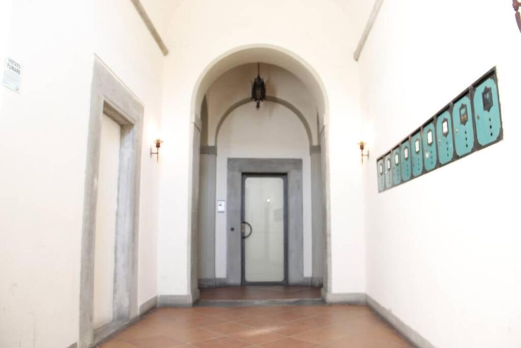 Art Apartment Santa Croce Suite فلورنس المظهر الخارجي الصورة