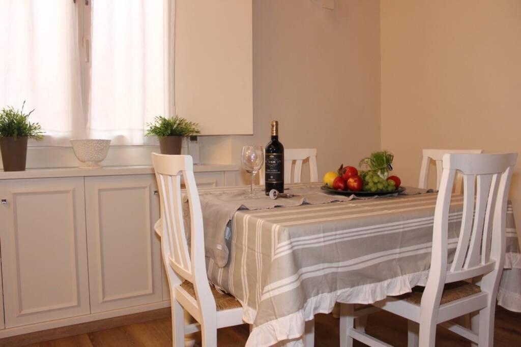 Art Apartment Santa Croce Suite فلورنس المظهر الخارجي الصورة