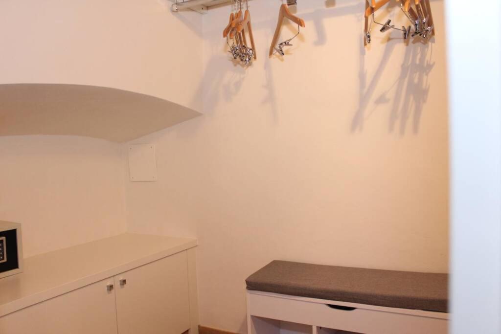 Art Apartment Santa Croce Suite فلورنس المظهر الخارجي الصورة