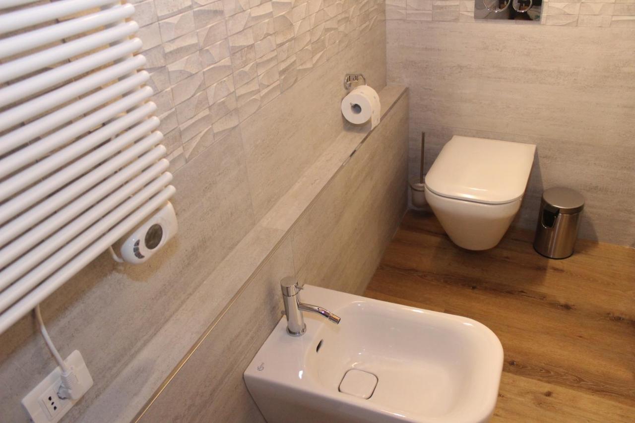 Art Apartment Santa Croce Suite فلورنس المظهر الخارجي الصورة